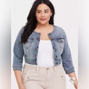 EUC Torrid Collarless Crop Denim Jacket